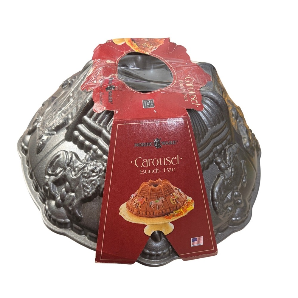 Nordic Ware Carousel Bundt Pan 10 Cup Platinum Collection Cast Aluminum New